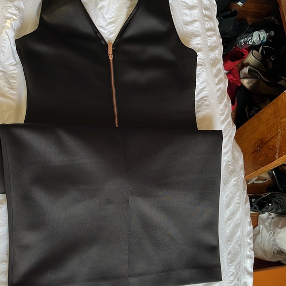 Ted Baker Black Sleeveless Cocktail Dress - Picture 4 of 8